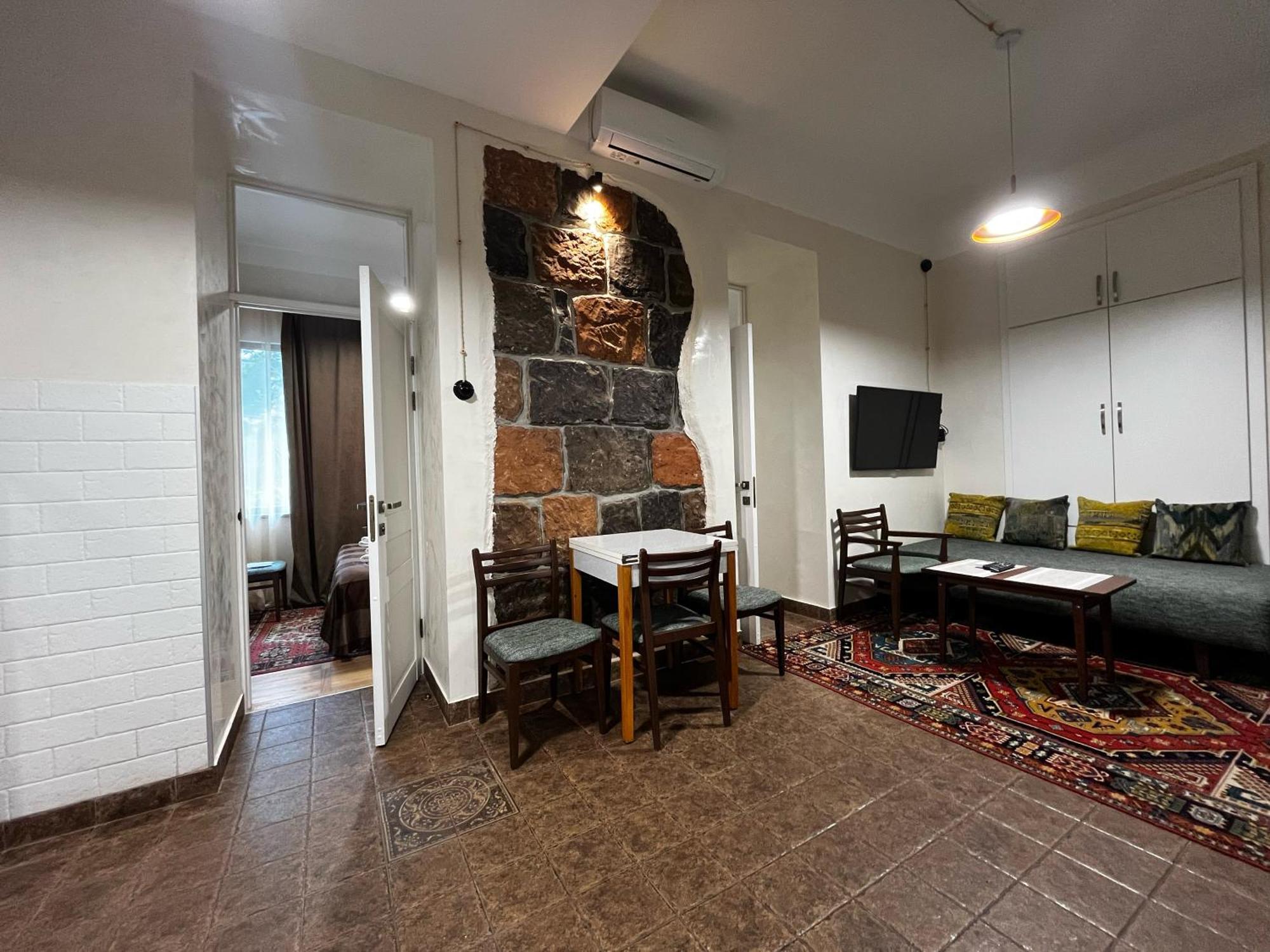 Apartments Pushkin Street 예레반 외부 사진